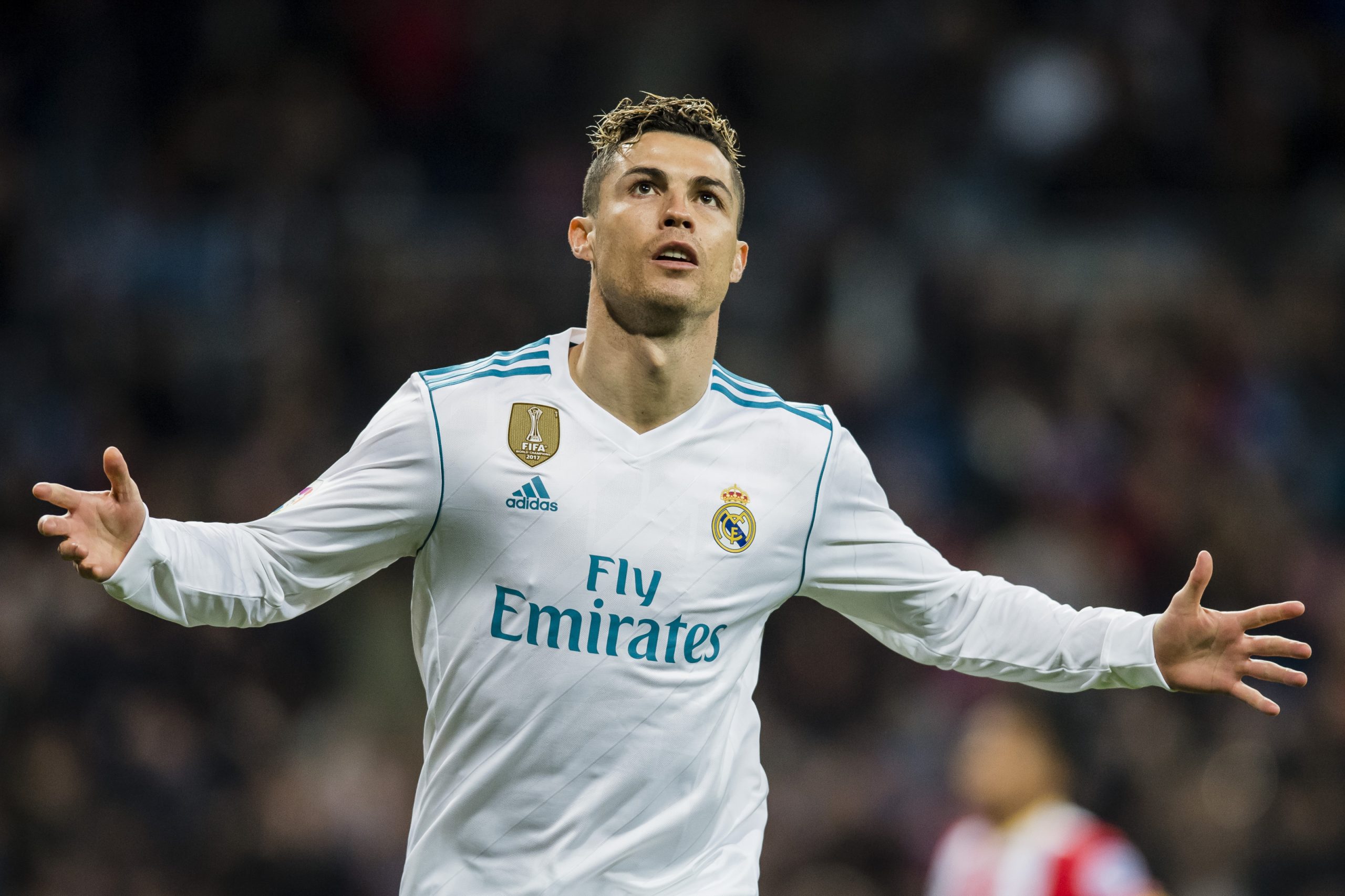 Cầu thủ số 2 thế giới là ai thời điểm hiện tại? Cristiano Ronaldo? Cầu thủ số 2 thế giới là ai thời điểm hiện tại? Cristiano Ronaldo?