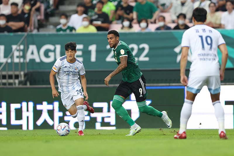 Sự ảnh hưởng của giải bóng đá Hàn Quốc K League
